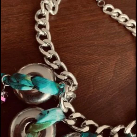 Necklace - Picture 2 of 2